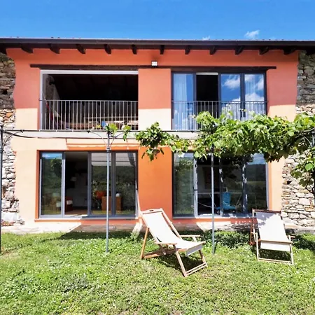 Nido D'amore Nei Colori *